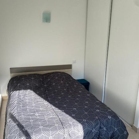 Agreable 2 Pieces En Ville Comme A La Campagne نيس المظهر الخارجي الصورة